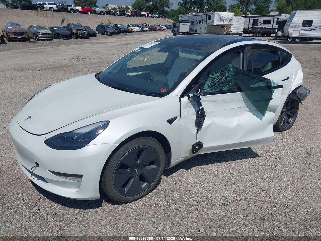 2023 TESLA MODEL 3 REAR-WHEEL DRIVE · 2/10
