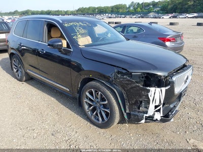 YV4A22PL6H1****** · 2017 VOLVO XC90 T6 INSCRIPTION