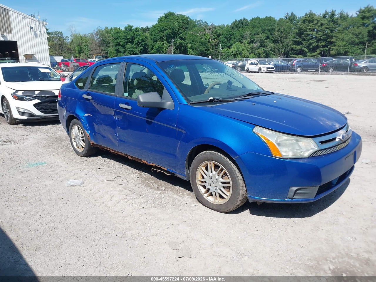 1FAHP3FN4AW****** · 2010 FORD FOCUS SE