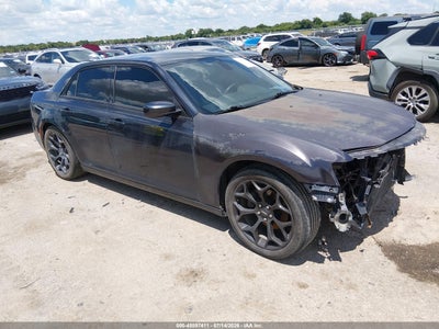 2C3CCABGXKH****** · 2019 CHRYSLER 300 300S