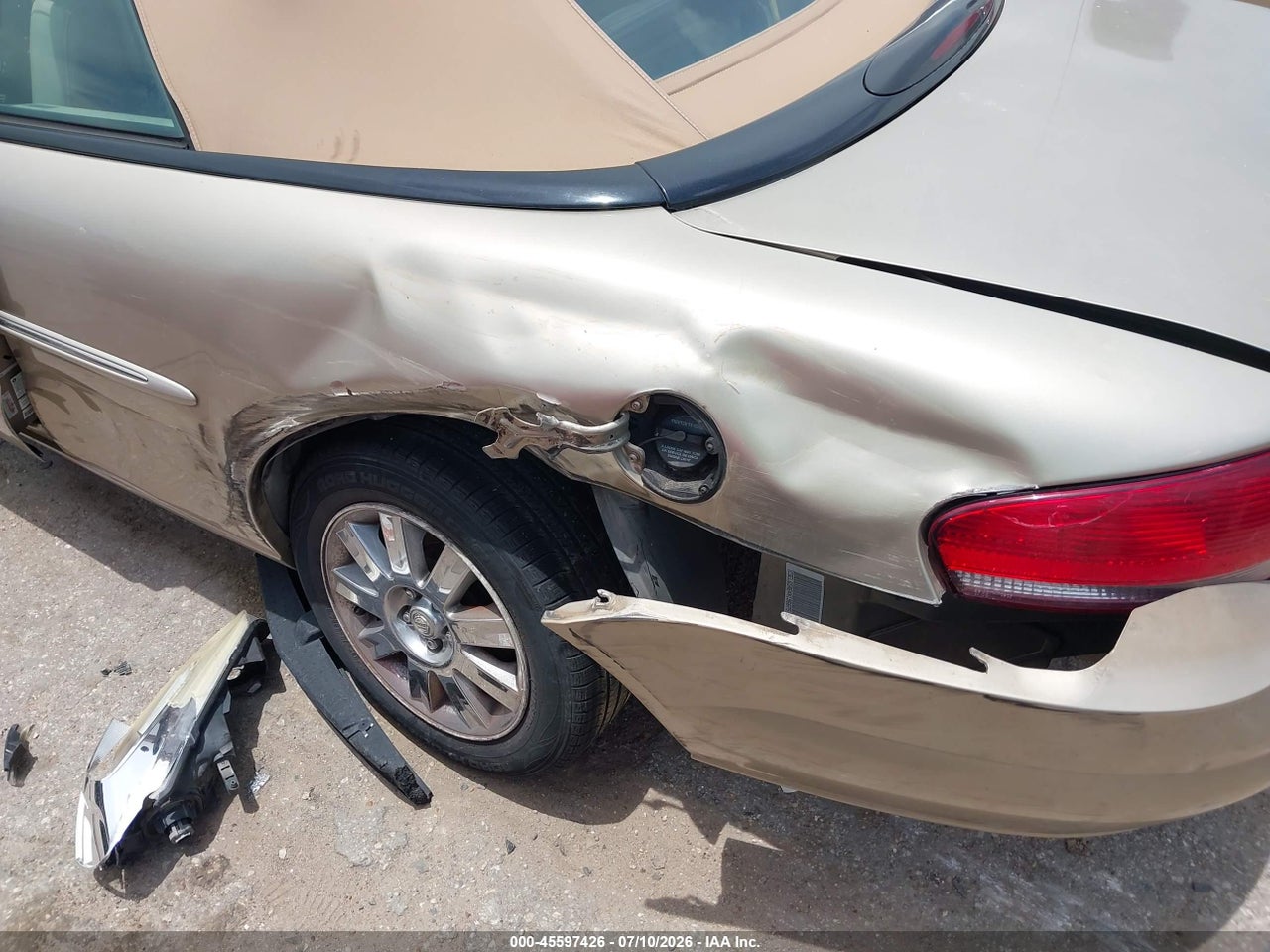 2004 CHRYSLER SEBRING LIMITED · 6/11
