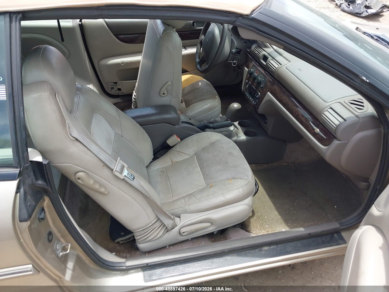2004 CHRYSLER SEBRING LIMITED · 5/11