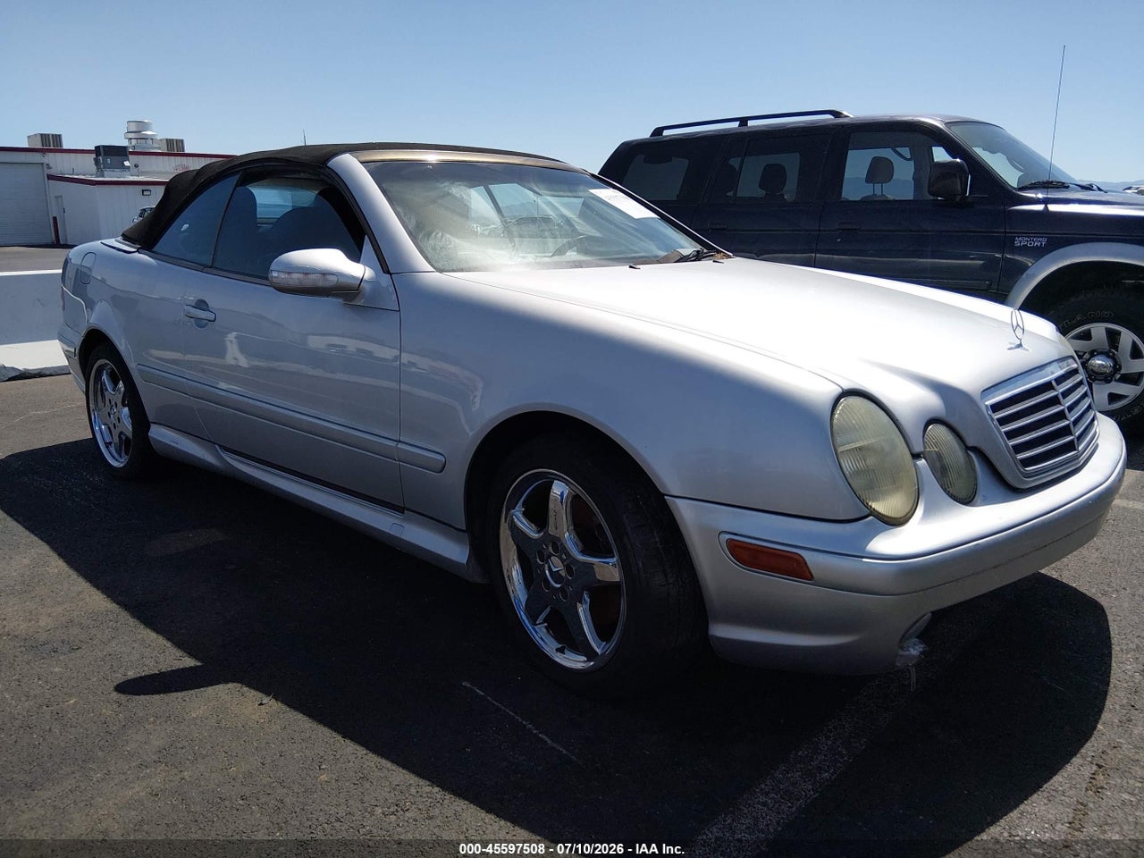 WDBLK70G23T****** · 2003 MERCEDES-BENZ CLK 430