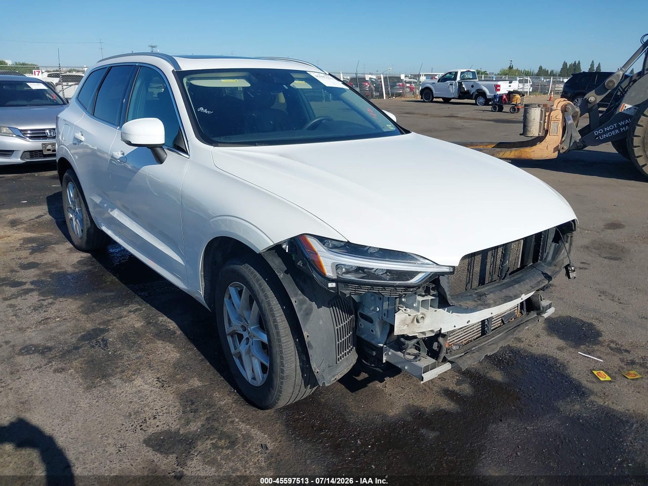 2019 VOLVO XC60 T5 MOMENTUM