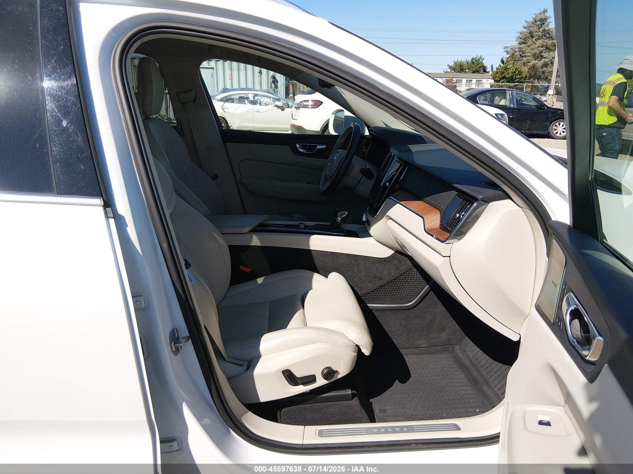 2019 VOLVO XC60 T6 INSCRIPTION · 5/11