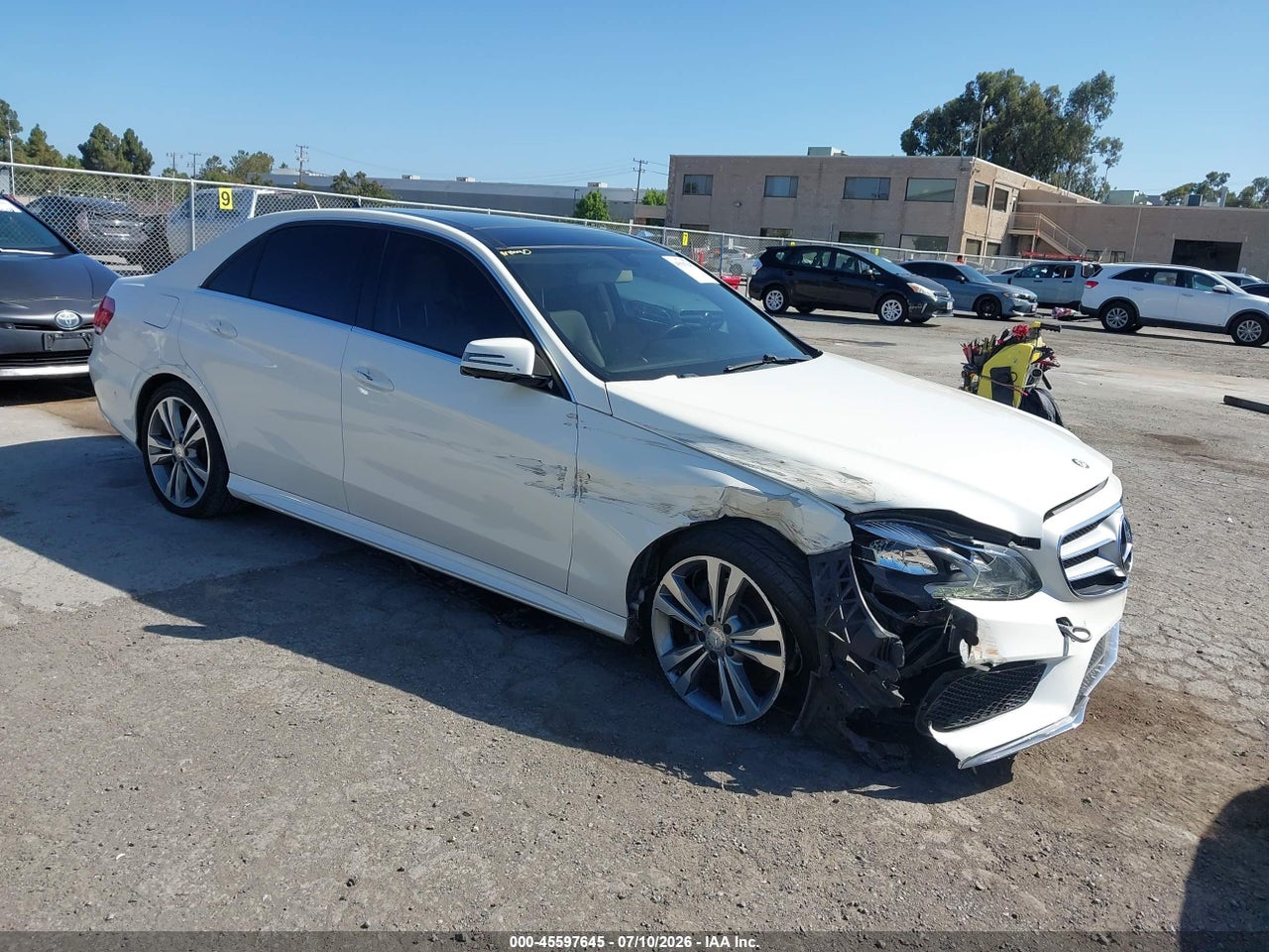 WDDHF5KB4GB****** · 2016 MERCEDES-BENZ E 350