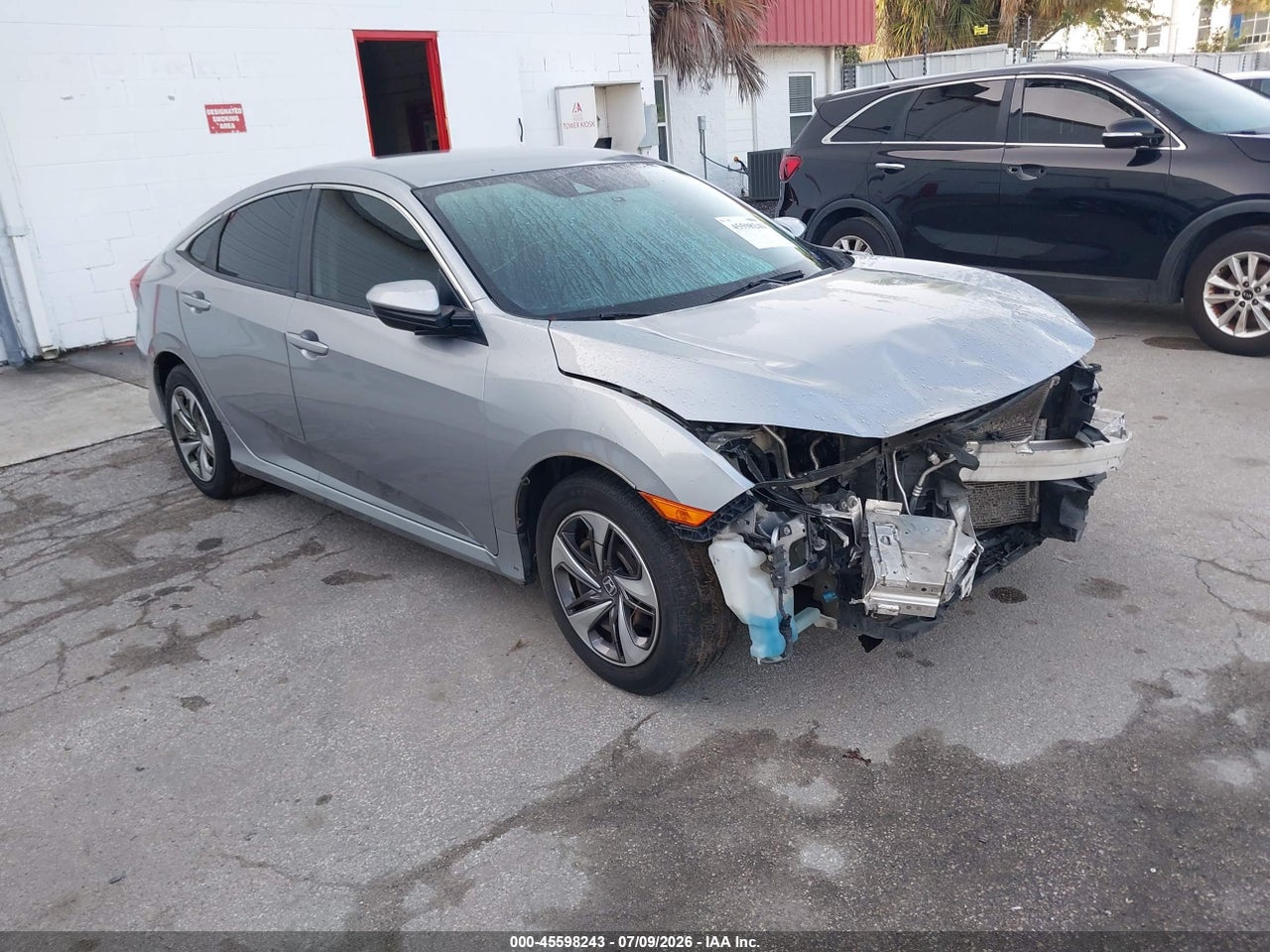 19XFC2F63LE****** · 2020 HONDA CIVIC LX