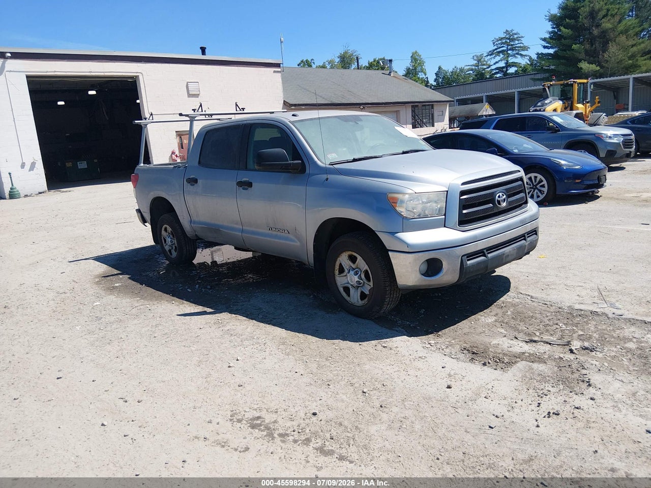 5TFEM5F17CX****** · 2012 TOYOTA TUNDRA GRADE 4.6L V8