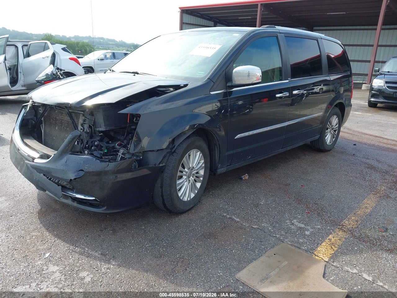 2014 CHRYSLER TOWN &amp; COUNTRY LIMITED · 2/11