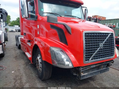 2013 VOLVO VN VNL