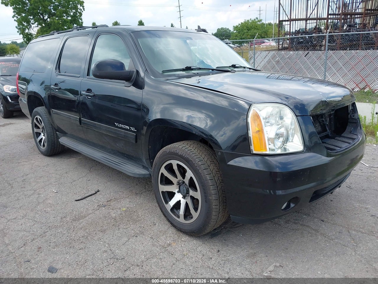 1GKS2KE71ER****** · 2014 GMC YUKON XL 1500 SLT