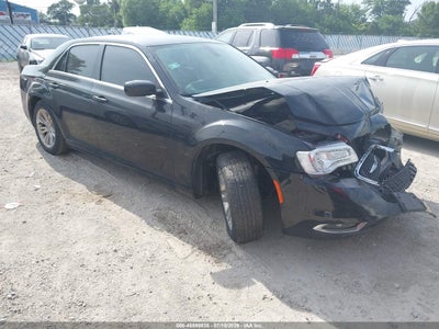 2C3CCAAG6HH****** · 2017 CHRYSLER 300 LIMITED