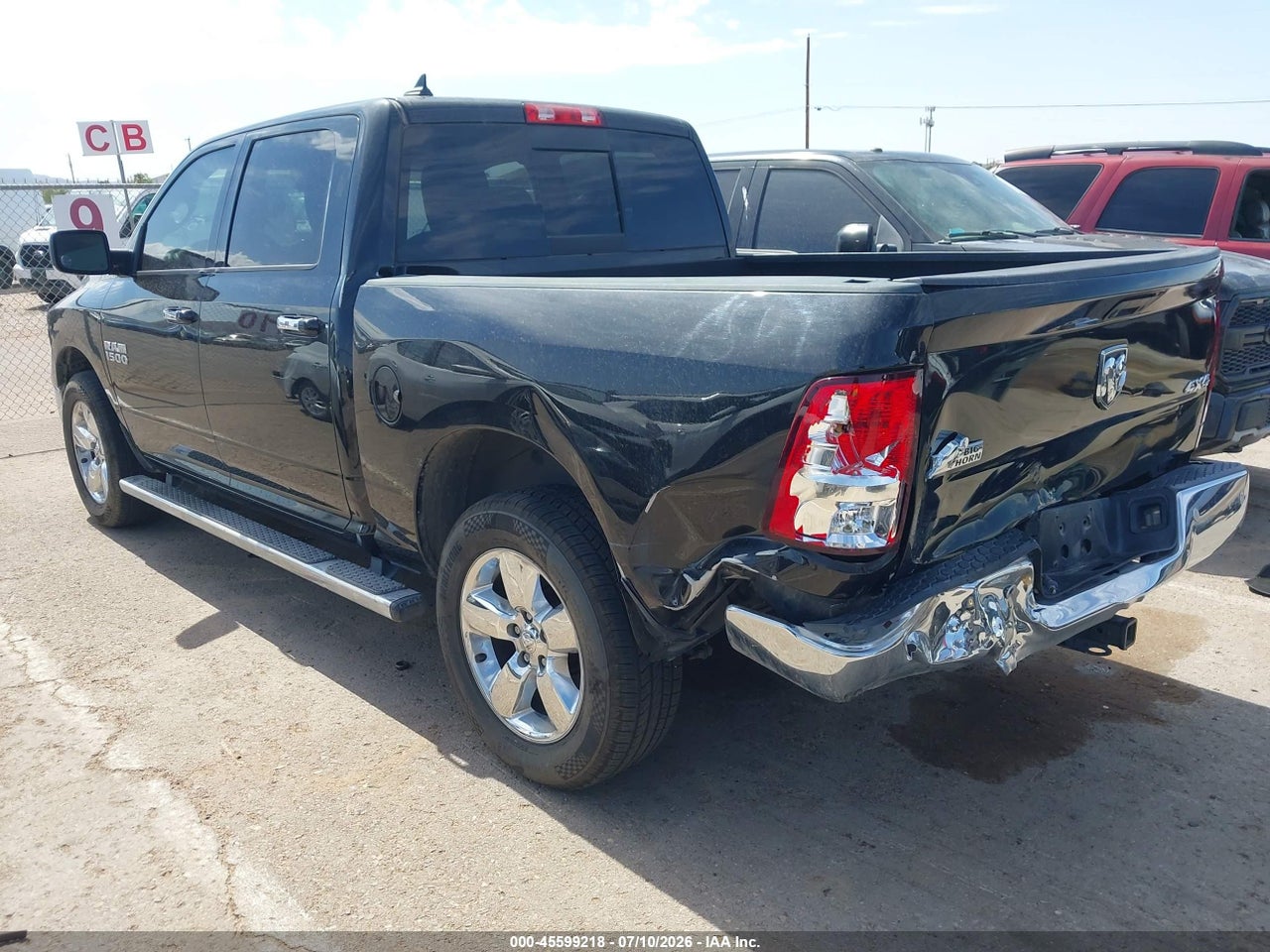 2017 RAM 1500 BIG HORN  4X4 5'7 BOX · 3/11