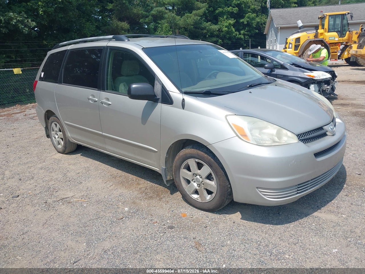 5TDZA23C84S****** · 2004 TOYOTA SIENNA LE