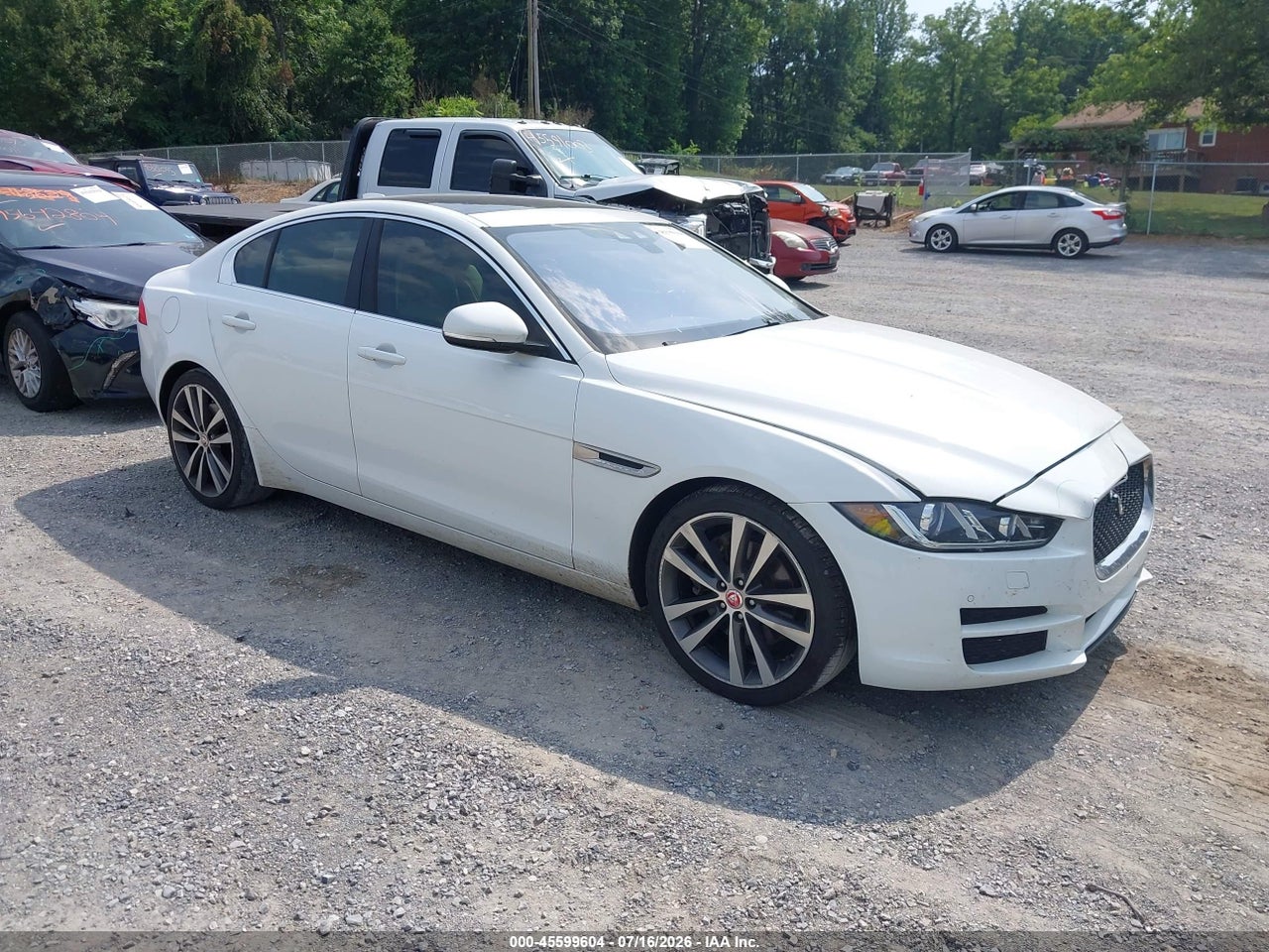 SAJAE4BG2HA****** · 2017 JAGUAR XE 25T PRESTIGE