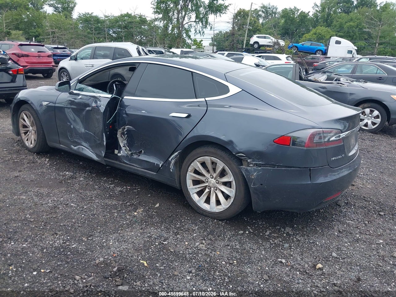 2016 TESLA MODEL S 60/70/75/85 · 3/9