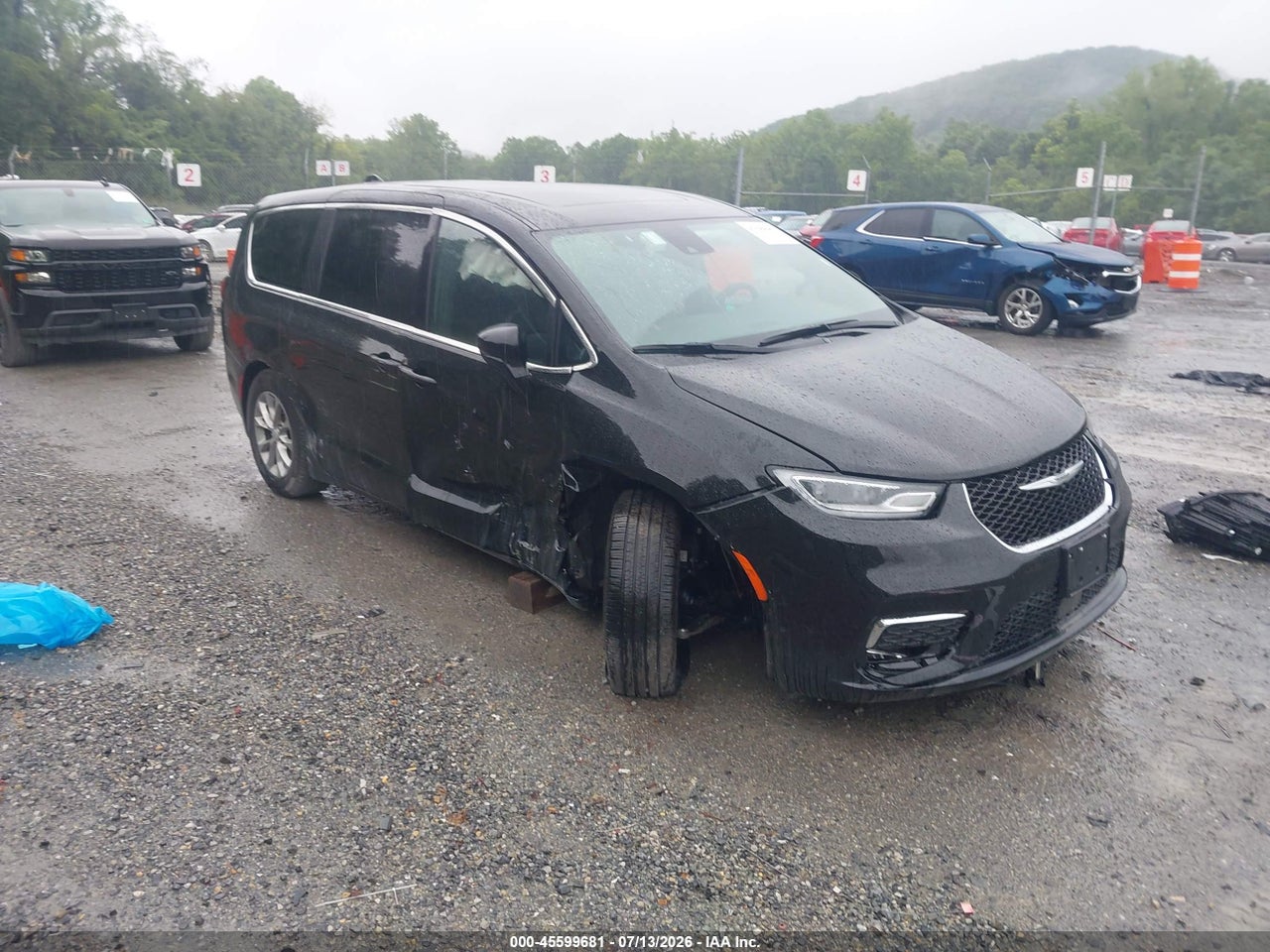 2C4RC1GG8TR****** · 2026 CHRYSLER PACIFICA LIMITED