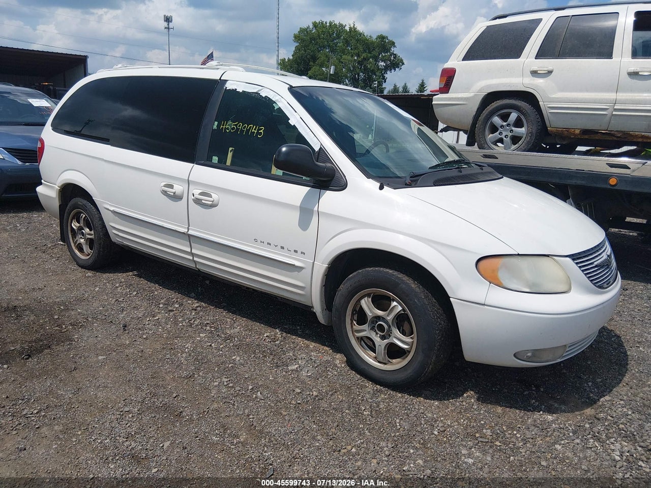 2C8GP64L31R****** · 2001 CHRYSLER TOWN &amp; COUNTRY LIMITED