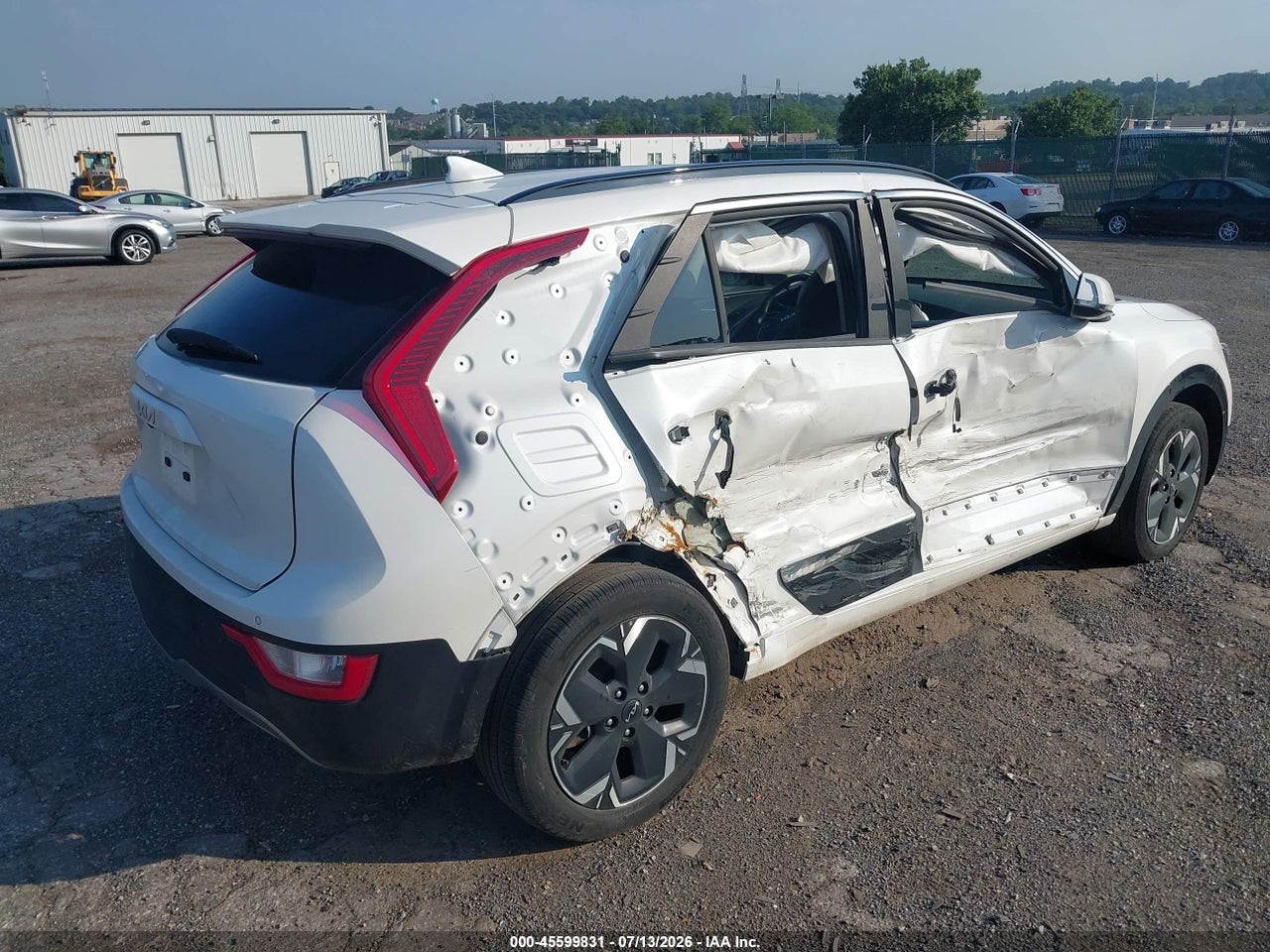 2024 KIA NIRO EV WIND · 4/11