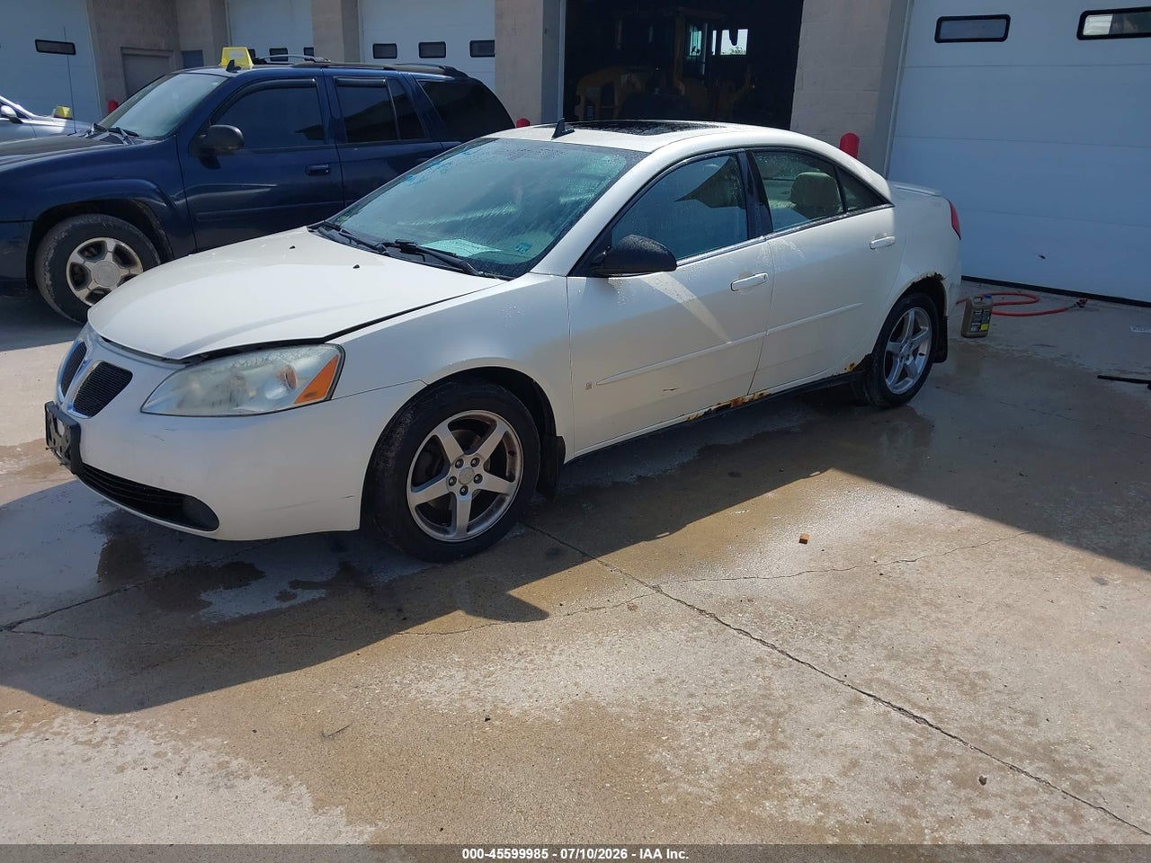 2009 PONTIAC G6   · 2/11