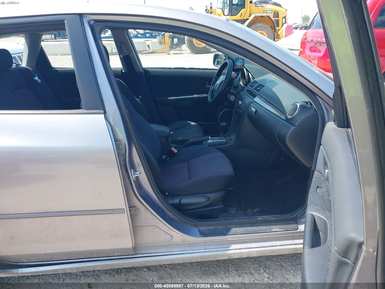 2005 MAZDA MAZDA3 S · 5/11