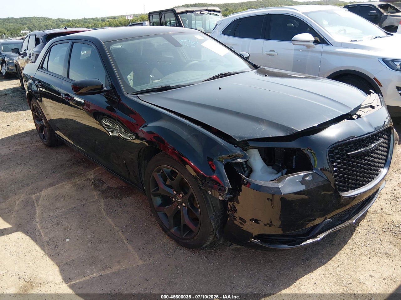 2C3CCAAG0NH****** · 2022 CHRYSLER 300 TOURING