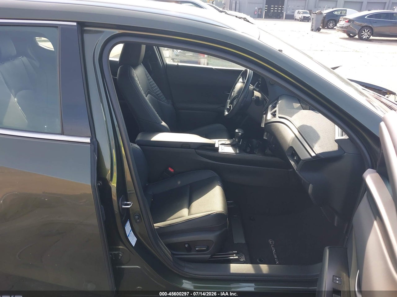 2020 LEXUS UX 250H · 5/11