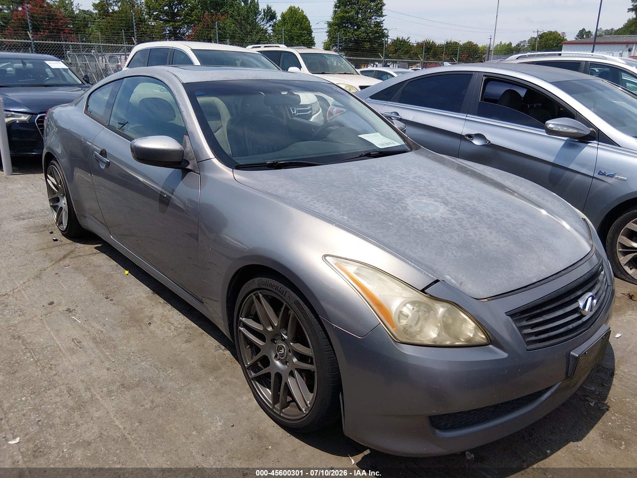JNKCV64E88M****** · 2008 INFINITI G37 JOURNEY