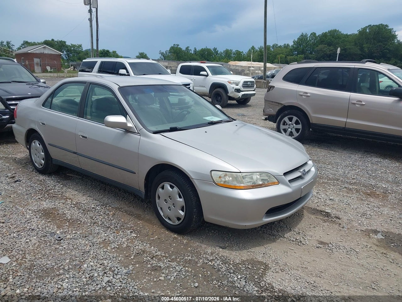 1HGCG5647WA****** · 1998 HONDA ACCORD LX
