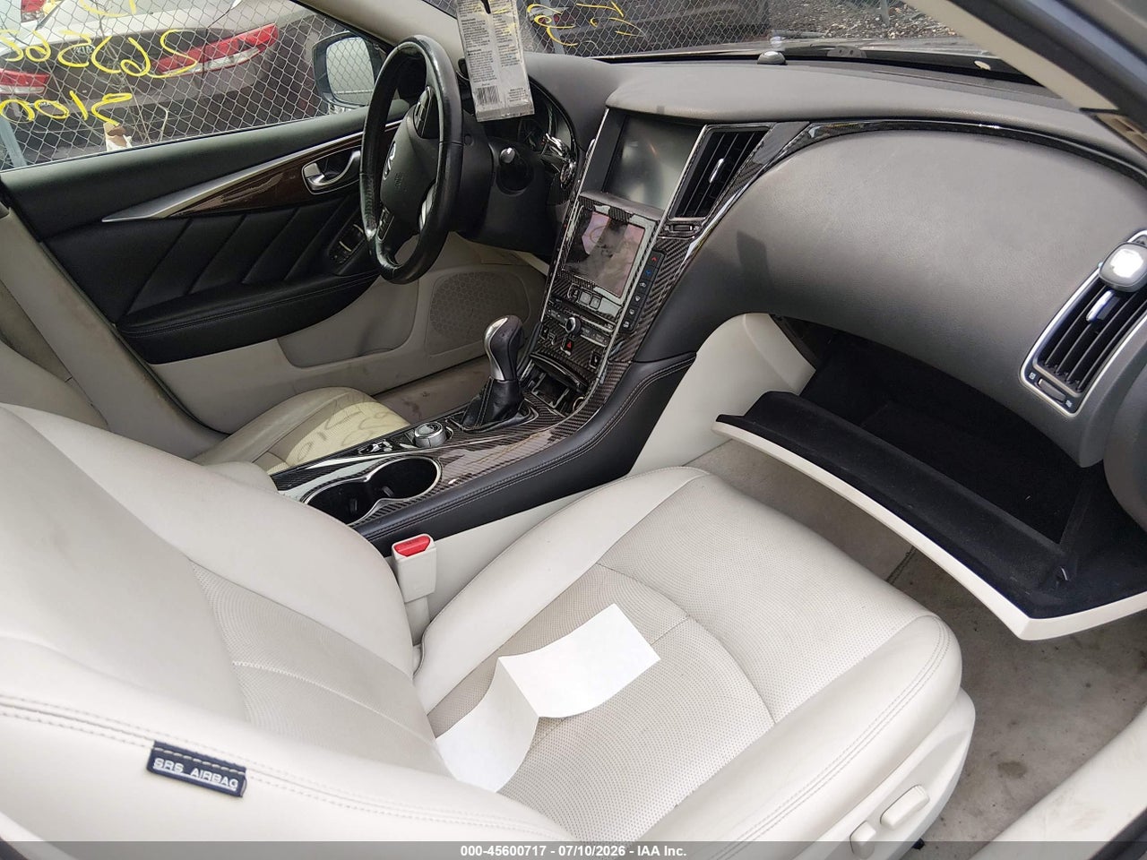 2015 INFINITI Q50 PREMIUM · 5/10