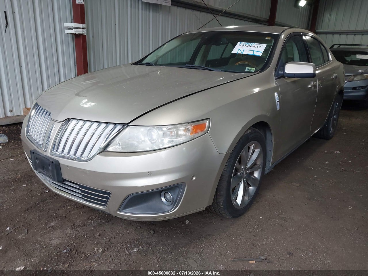 2011 LINCOLN MKS ECOBOOST · 2/11