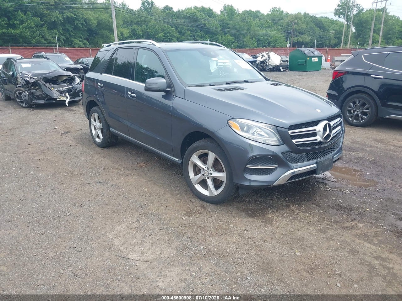 4JGDA5HB6GA****** · 2016 MERCEDES-BENZ GLE 350 4MATIC
