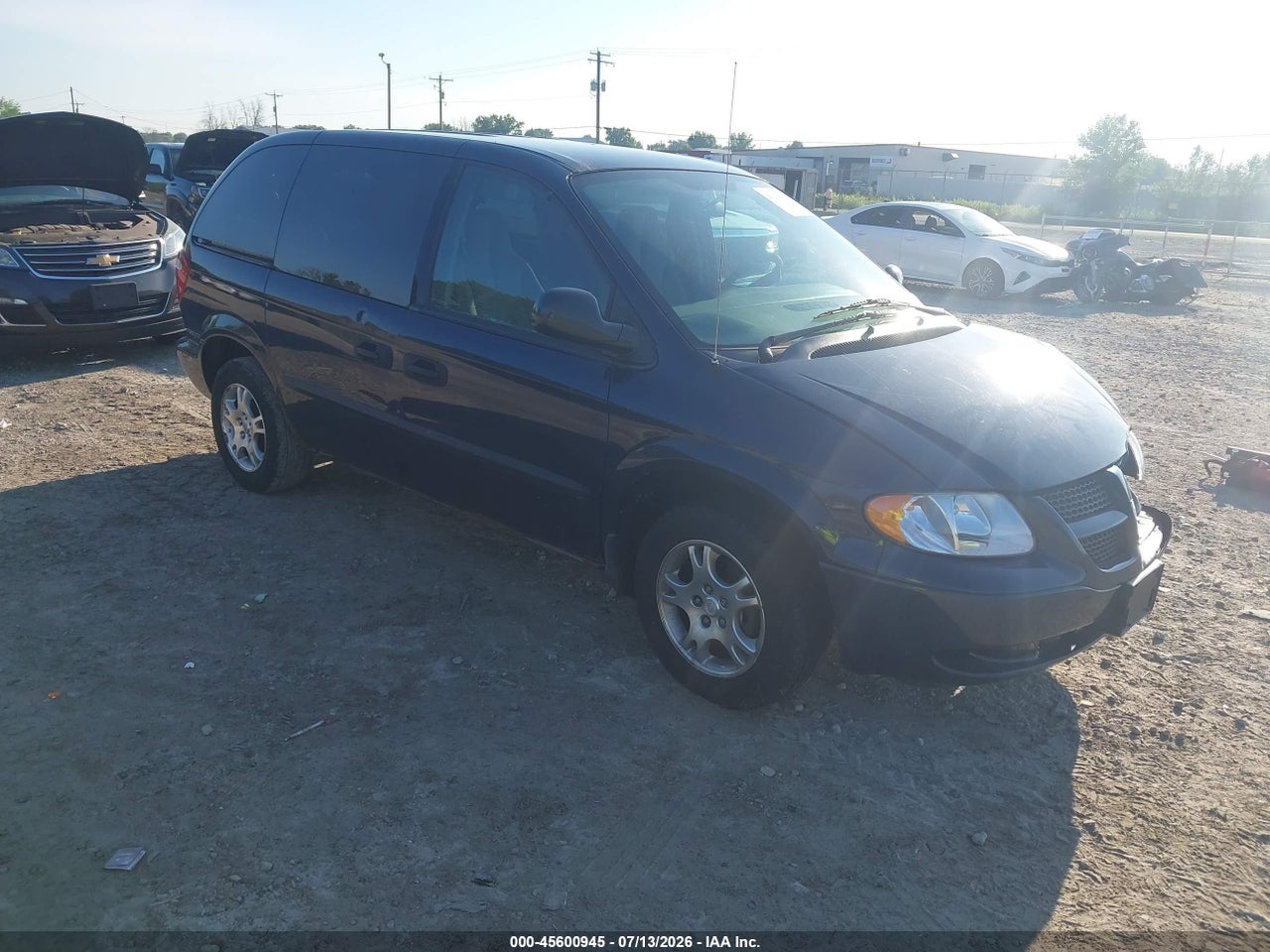 1D4GP25R33B****** · 2003 DODGE CARAVAN SE