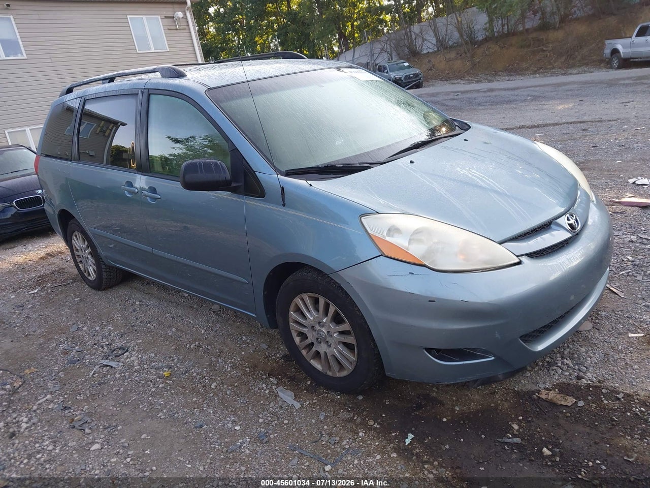 5TDBK23C78S****** · 2008 TOYOTA SIENNA LE