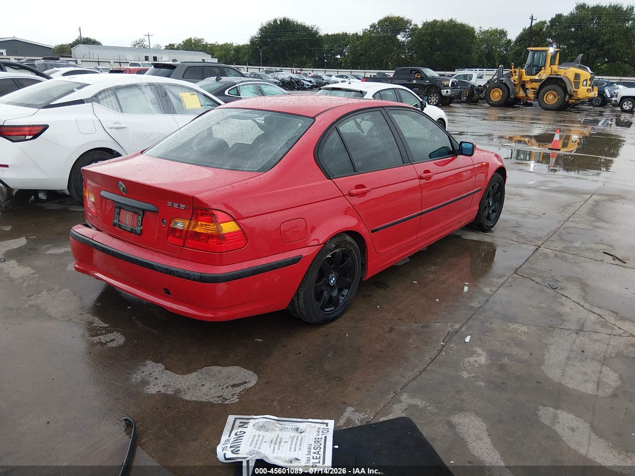 2005 BMW 325I   · 4/11