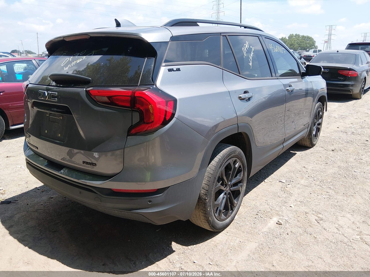 2020 GMC TERRAIN AWD SLE · 4/11