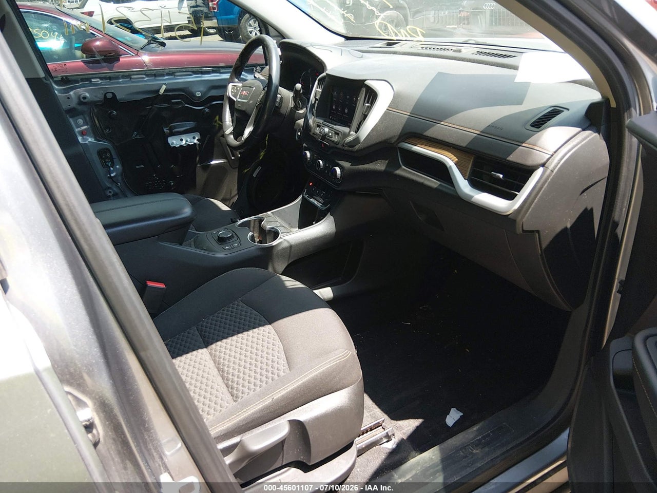 2020 GMC TERRAIN AWD SLE · 5/11