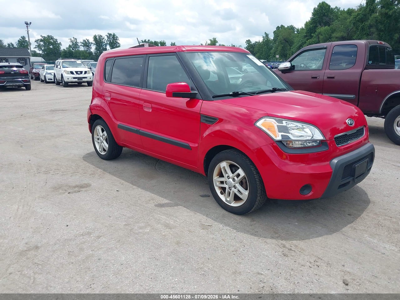 KNDJT2A29A7****** · 2010 KIA SOUL +