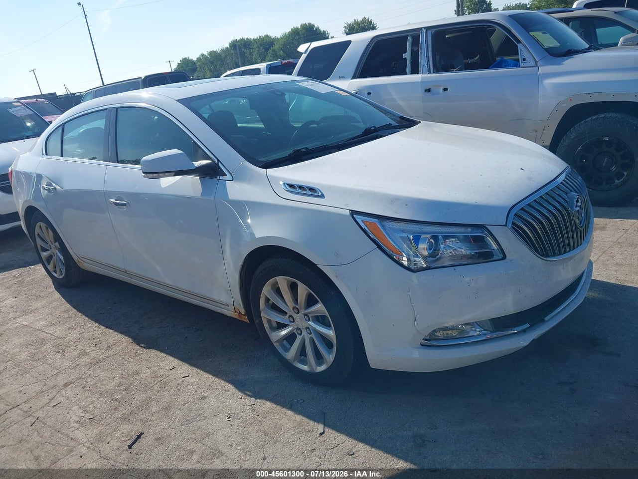 1G4GB5G32GF****** · 2016 BUICK LACROSSE