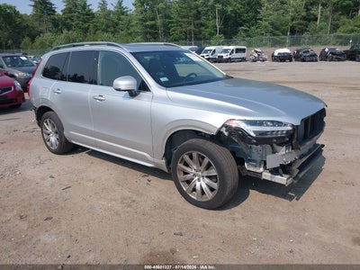 YV4A22PK0J1****** · 2018 VOLVO XC90 T6 MOMENTUM
