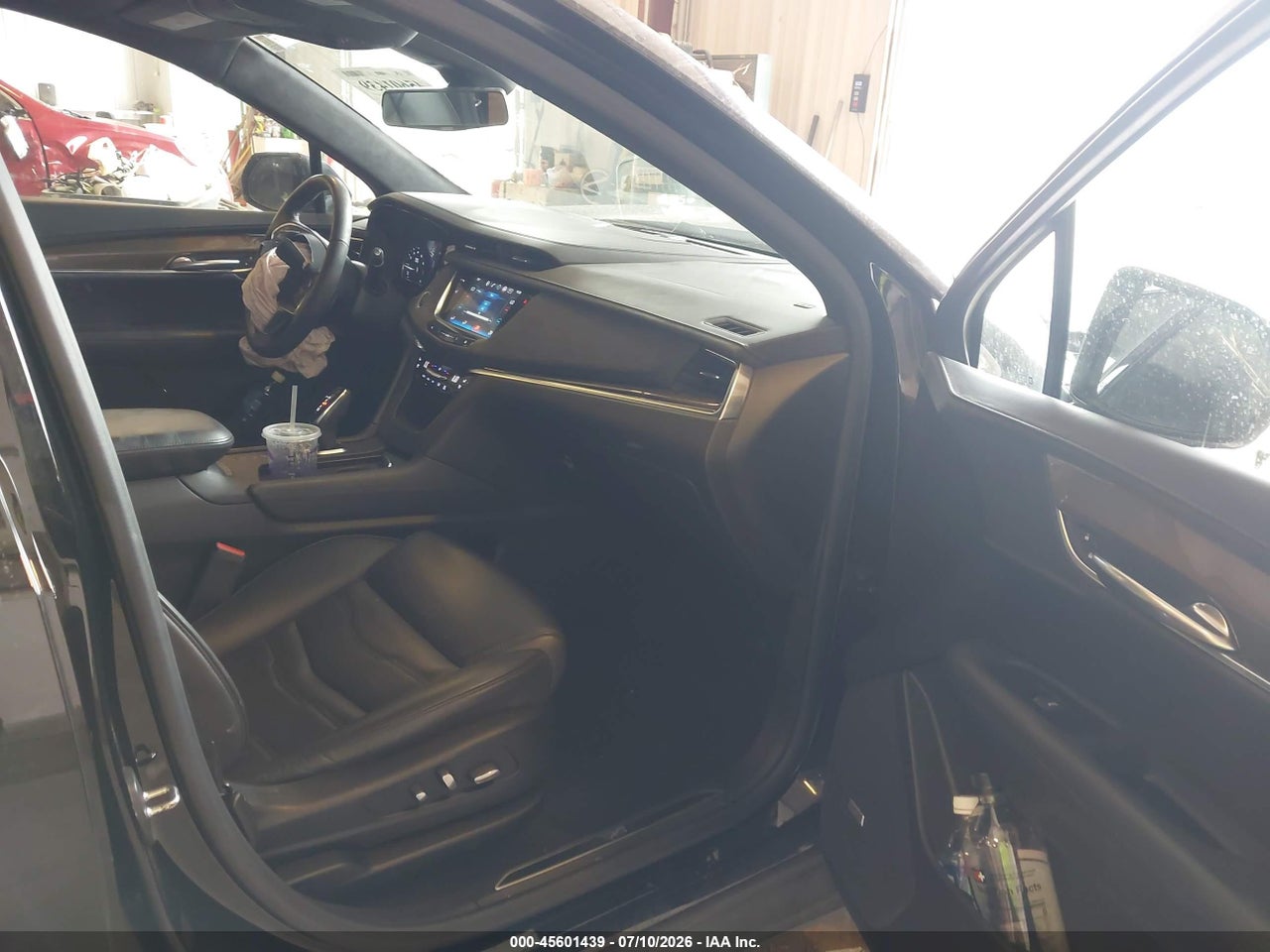 2018 CADILLAC XT5 PLATINUM · 5/11