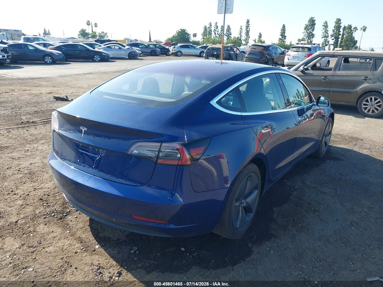 5YJ3E1EA9JF****** · 2018 TESLA MODEL 3 LONG RANGE/MID RANGE · 4/11