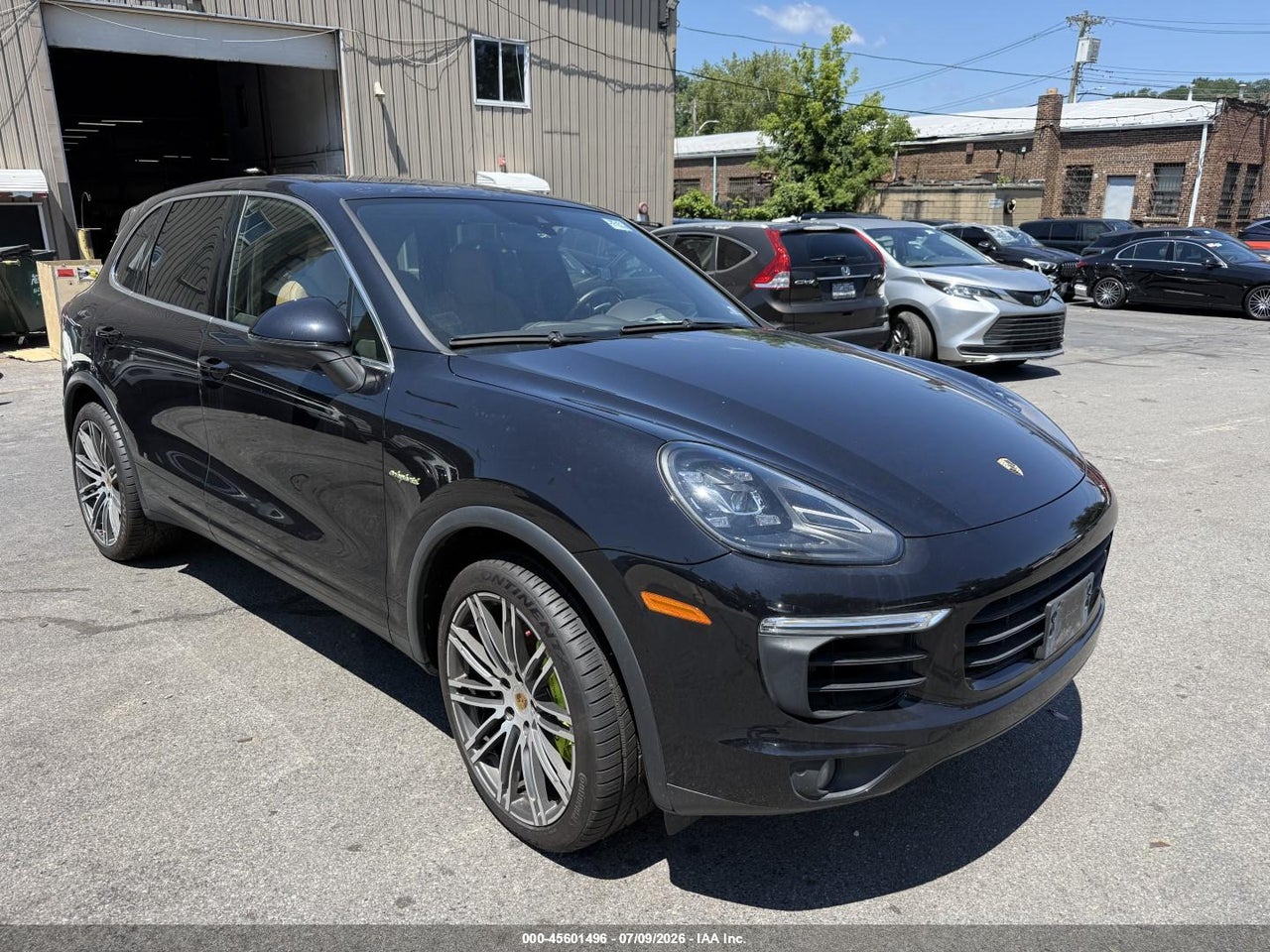 WP1AE2A24FL****** · 2015 PORSCHE CAYENNE E-HYBRID S