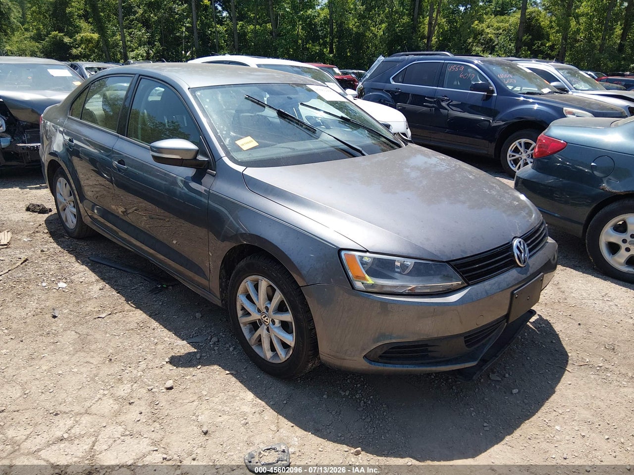 3VWDX7AJ1CM****** · 2012 VOLKSWAGEN JETTA 2.5L SE