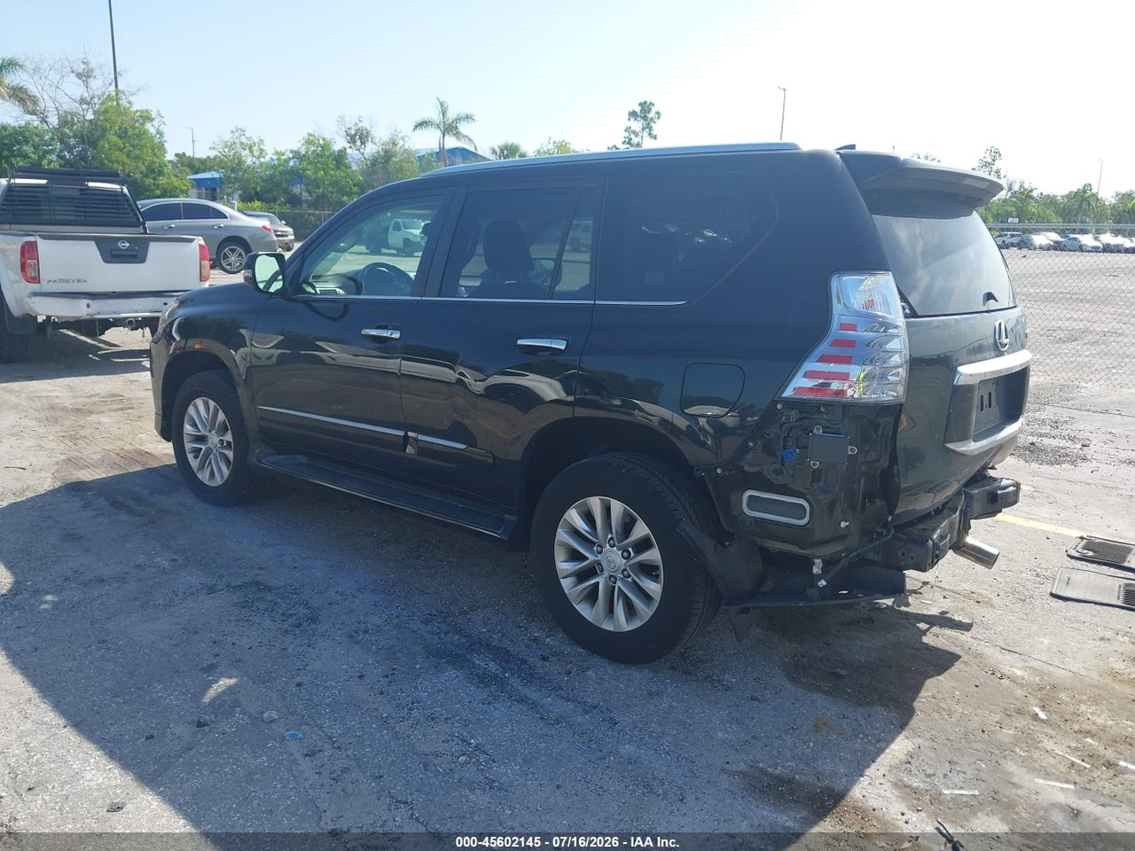 2016 LEXUS GX 460 · 3/11