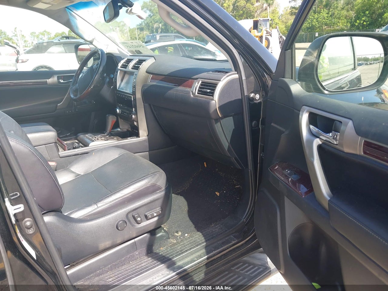 2016 LEXUS GX 460 · 5/11