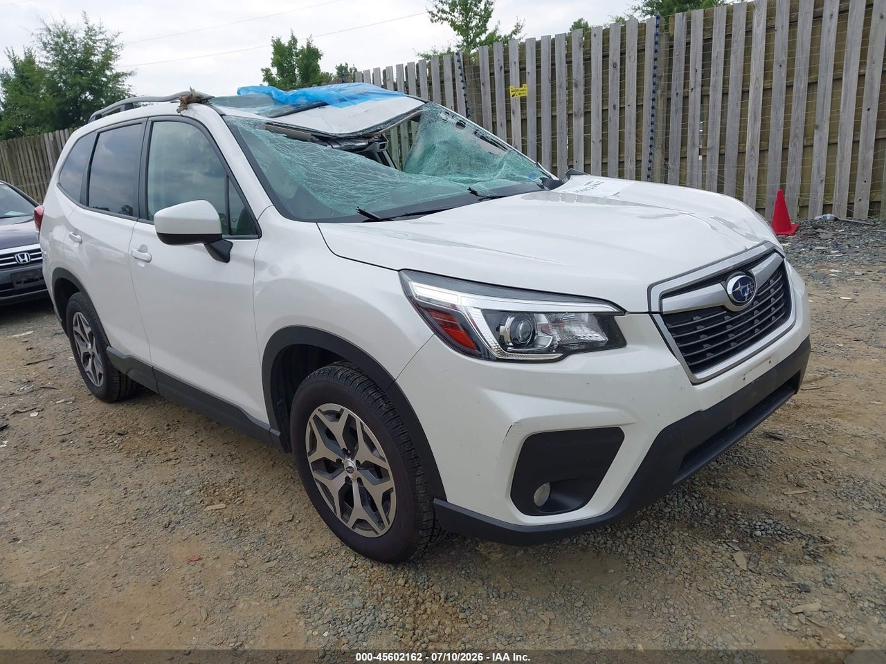 JF2SKAJC4LH****** · 2020 SUBARU FORESTER PREMIUM