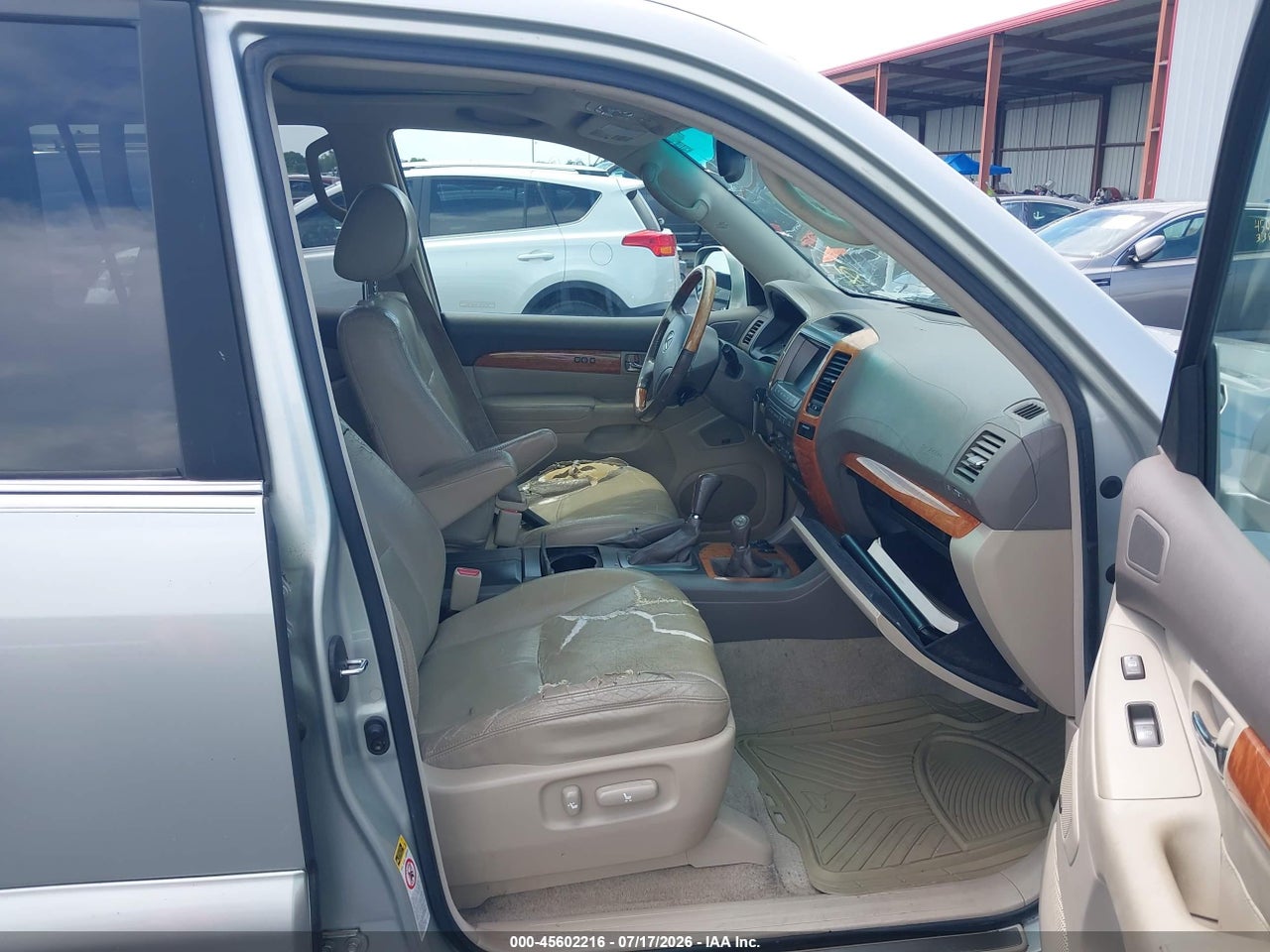 2003 LEXUS GX 470   · 5/11