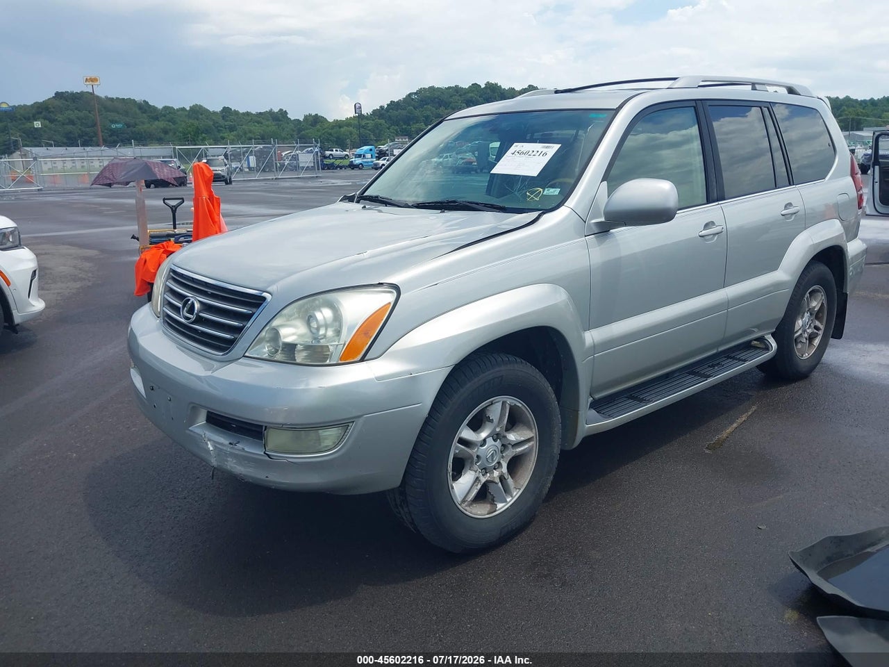2003 LEXUS GX 470   · 2/11