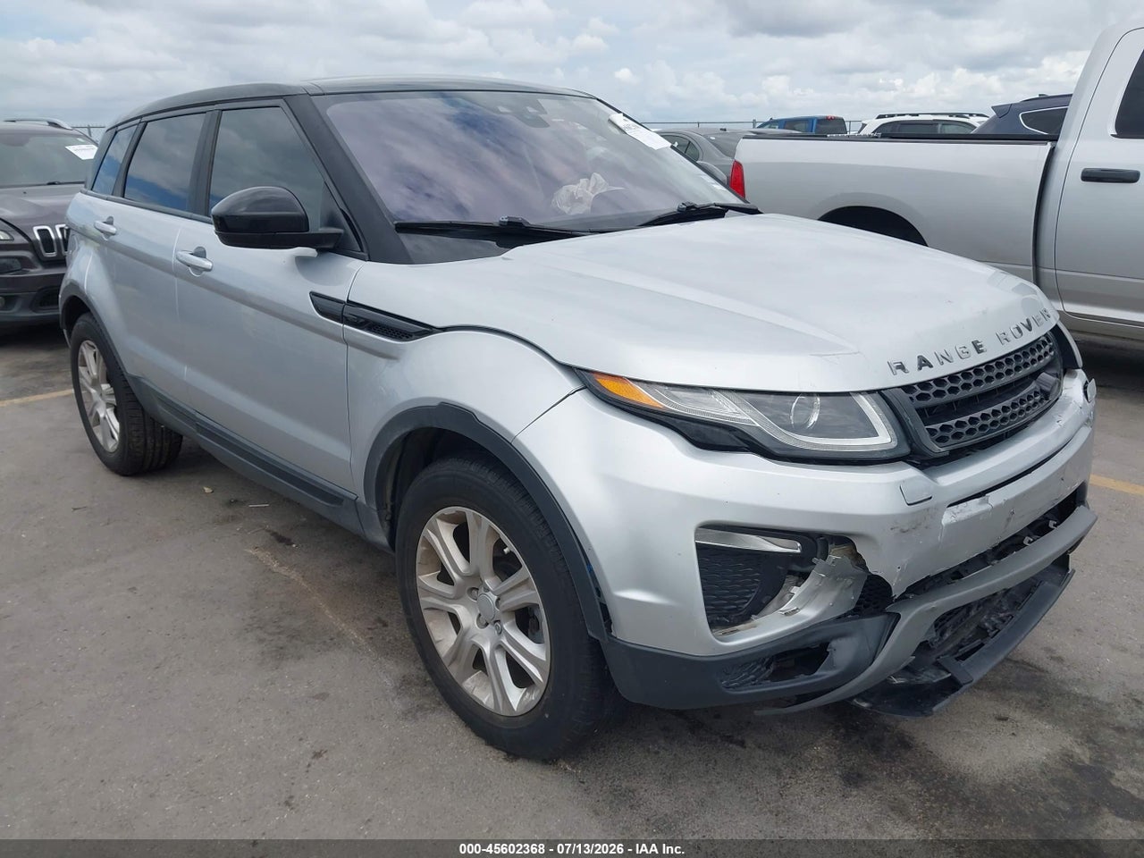 SALVP2RXXJH****** · 2018 LAND ROVER RANGE ROVER EVOQUE SE/SE PREMIUM